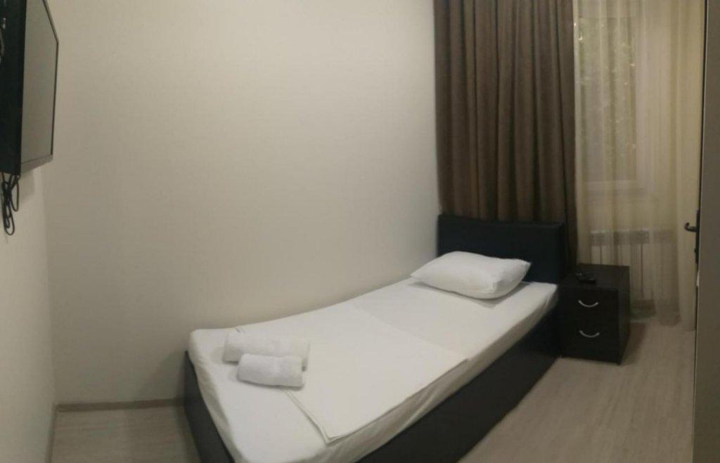 Merien Hotel Yerevan Exterior photo